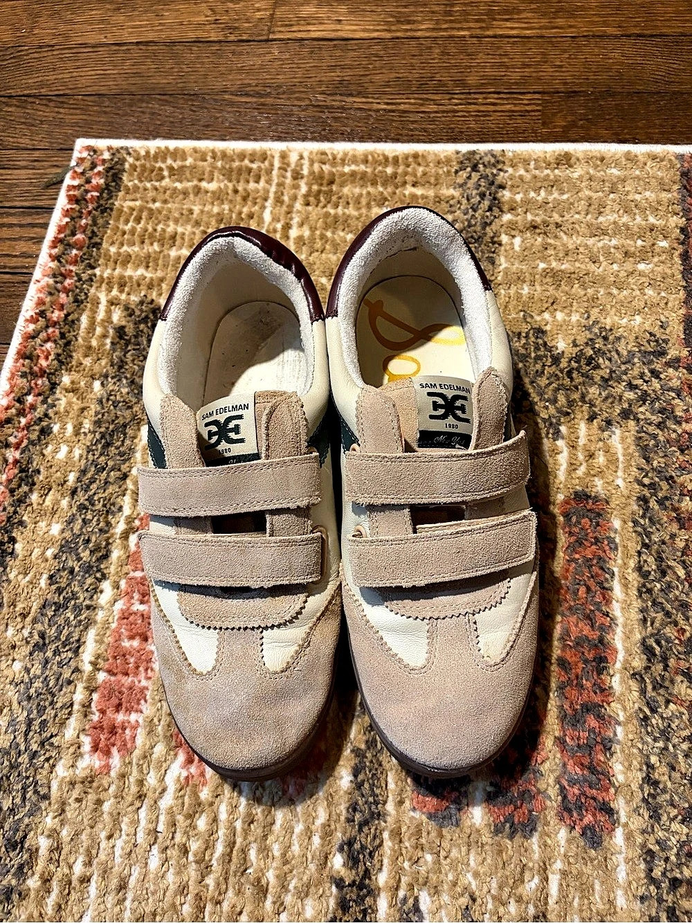 Sam Edelman Talia Velcro Sneaker Beige & Burgundy